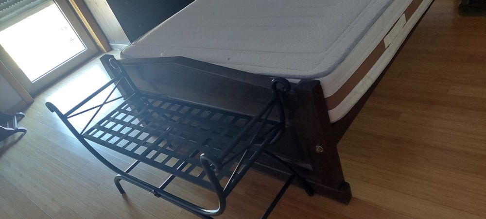 Quarto de casal usado em bom estado