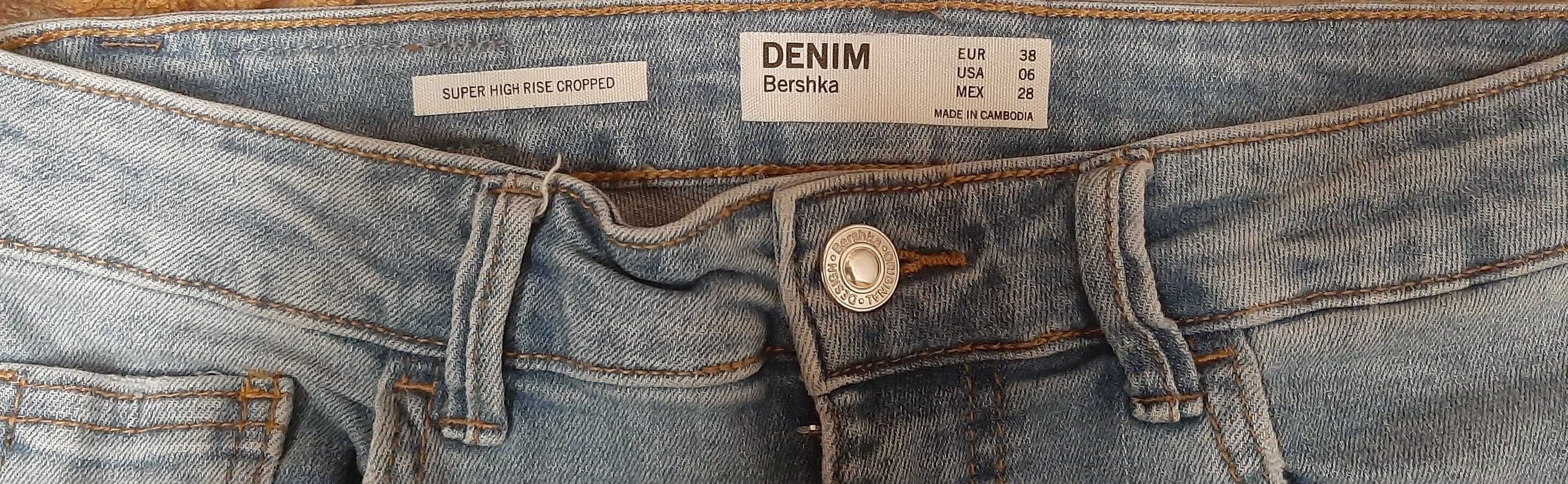 Spodnie jeans Bershka, niebieskie, rozmiar 38