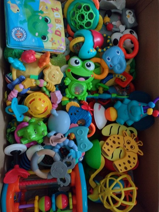 Zabawki niemowlęce w bdb i idealnym stanie