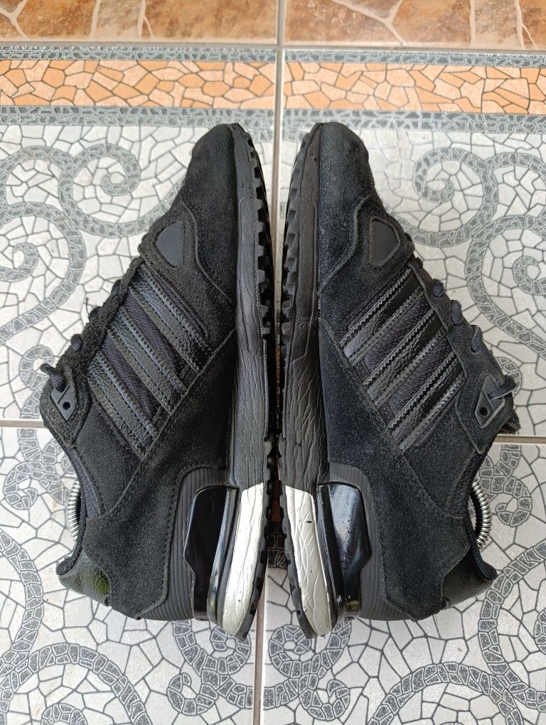 Adidas zx750 41p. Чоловічі трекінгові кросівки water proof.