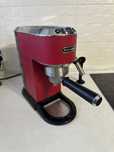 Кавоварка DeLonghi EC 685 R