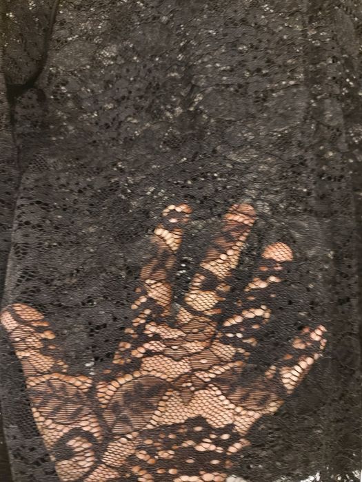 Czarna bluzka koszulka koronkowa na długi rękaw pod spod m only