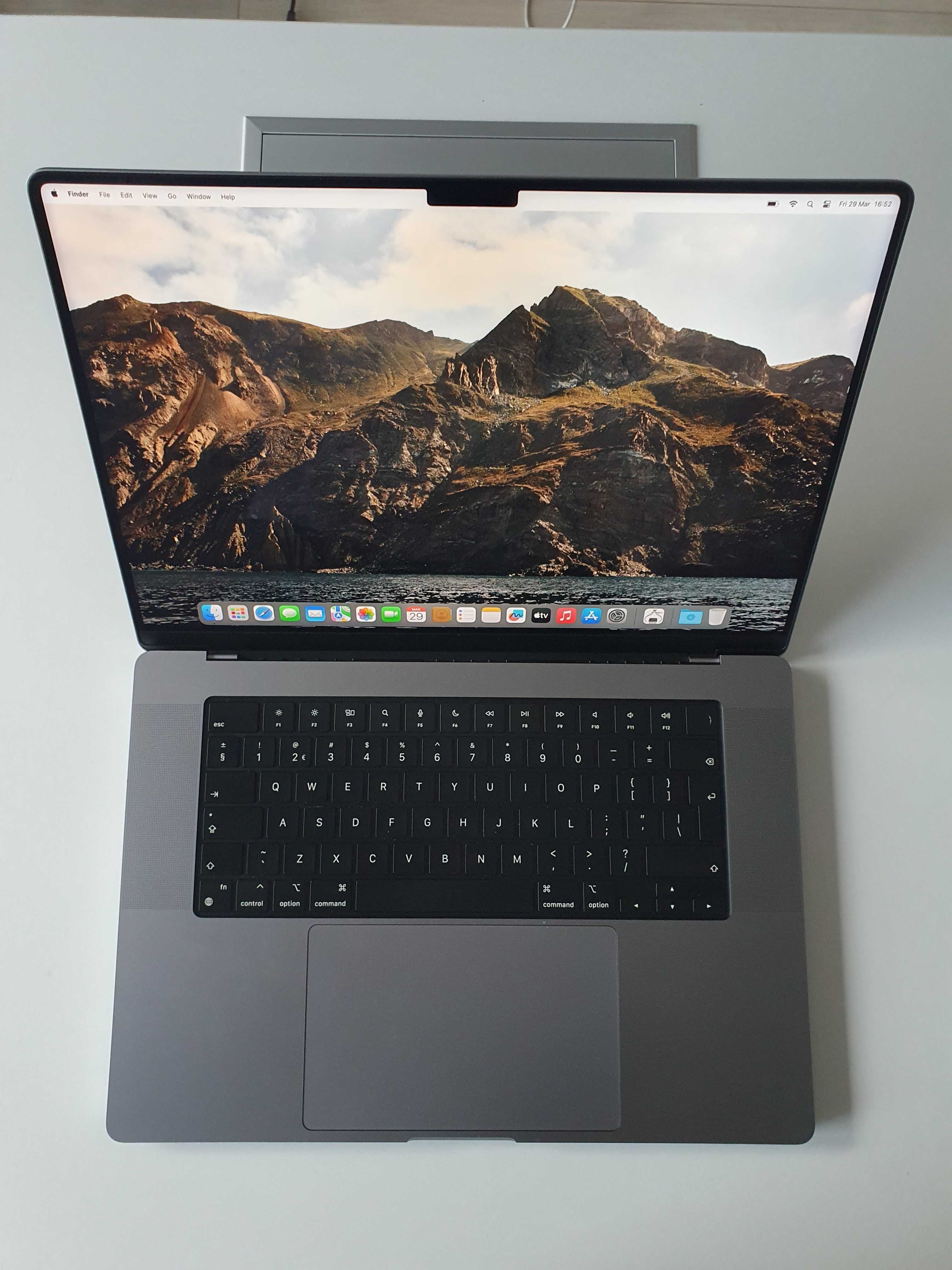 MacBook Pro 16' M1 Pro | 16 GB RAM | 512 GB SSD
