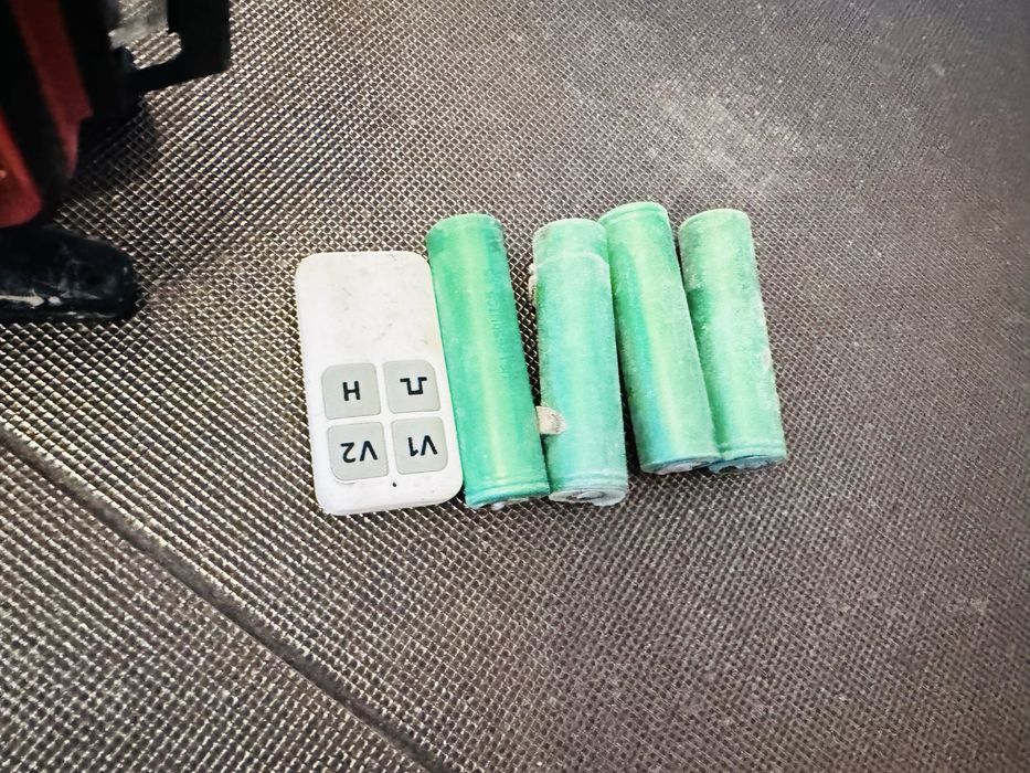 Pro Poziomica Laserowa Laser Krzyżowy 360, bateria, ładowarka