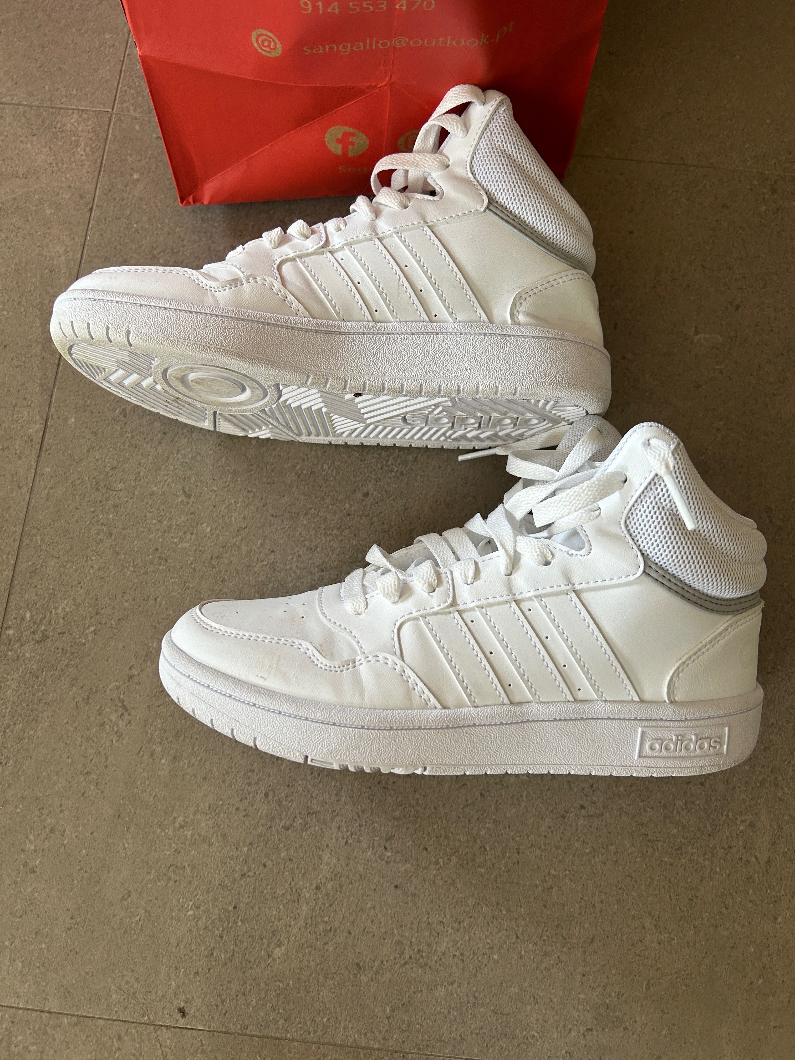 Sapatilhas Adidas cano Alto