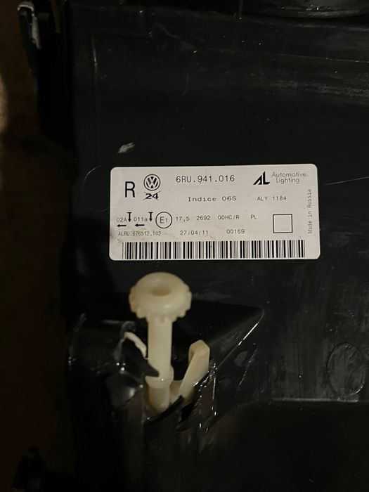 Фара  Фольцваген Поло