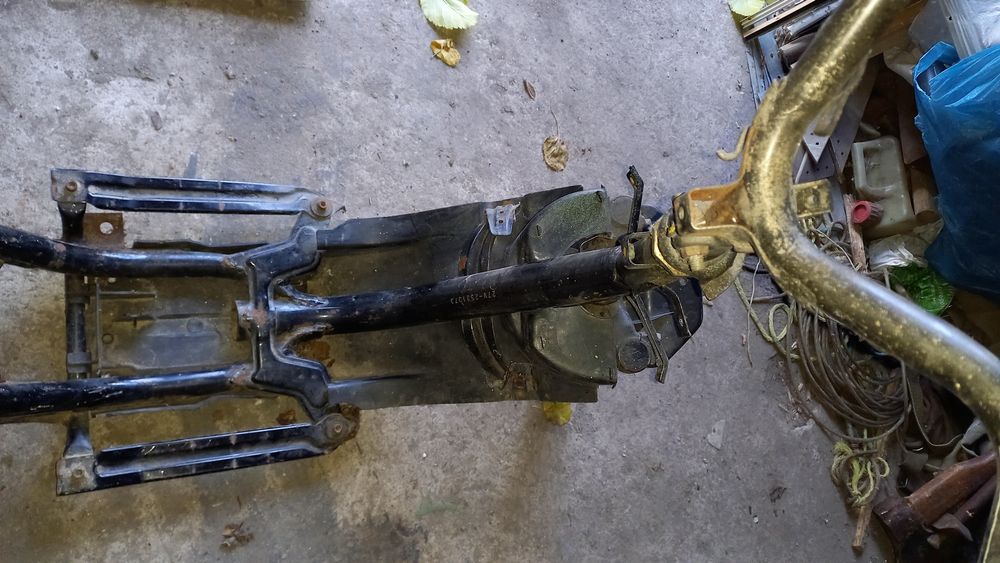 Продам рама на мотороллер скутер