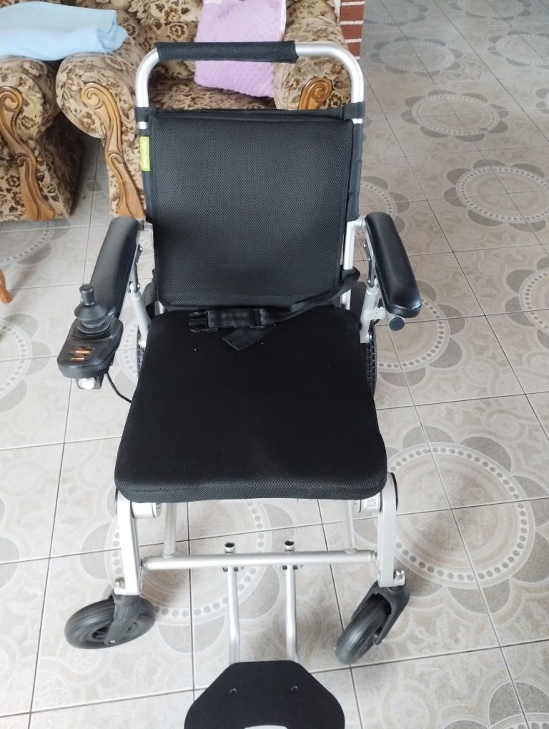 Wózek inwalidzki elektryczny Airwheel H3S