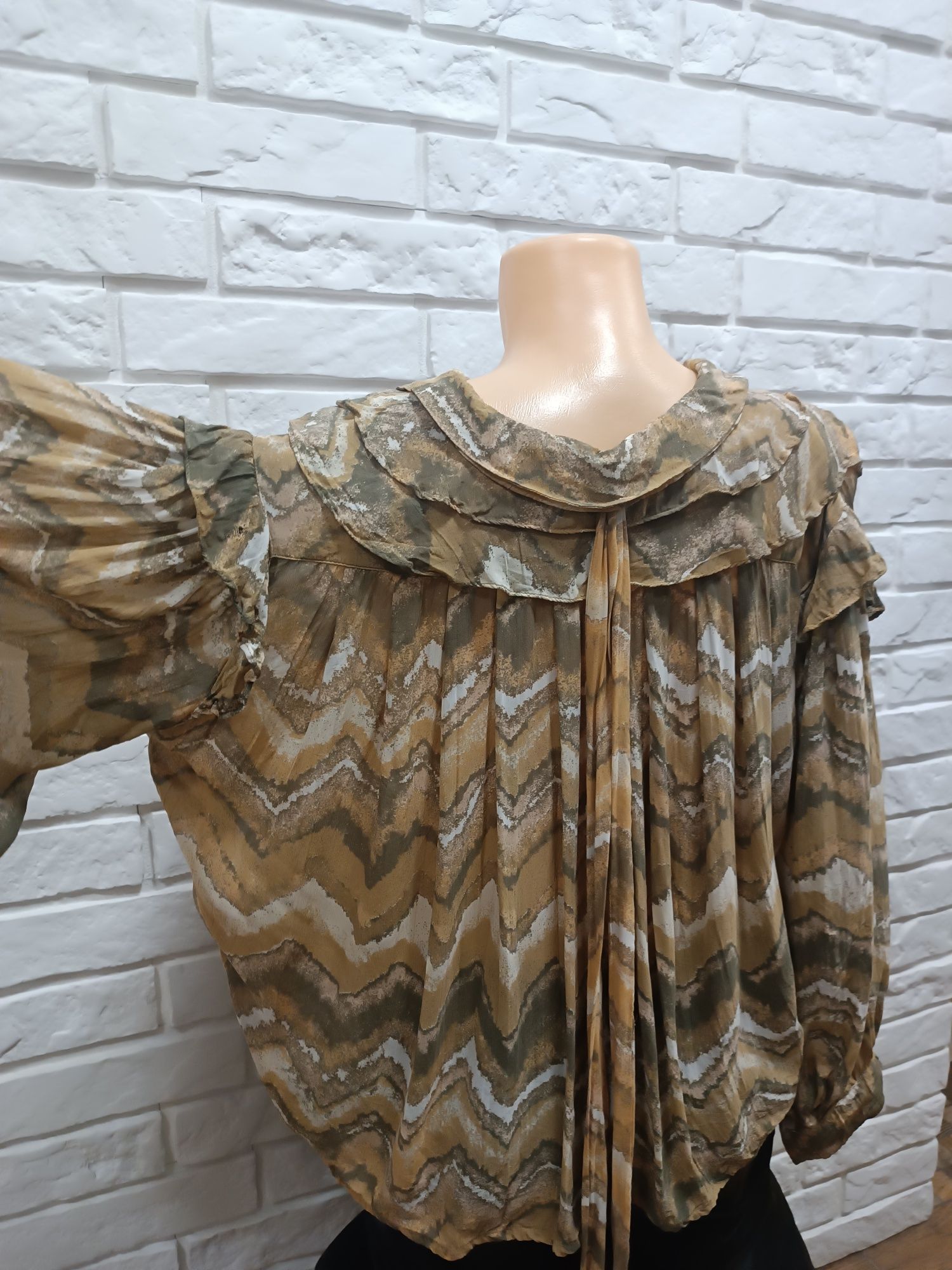 Śliczna bluzka oversize uniwersalny