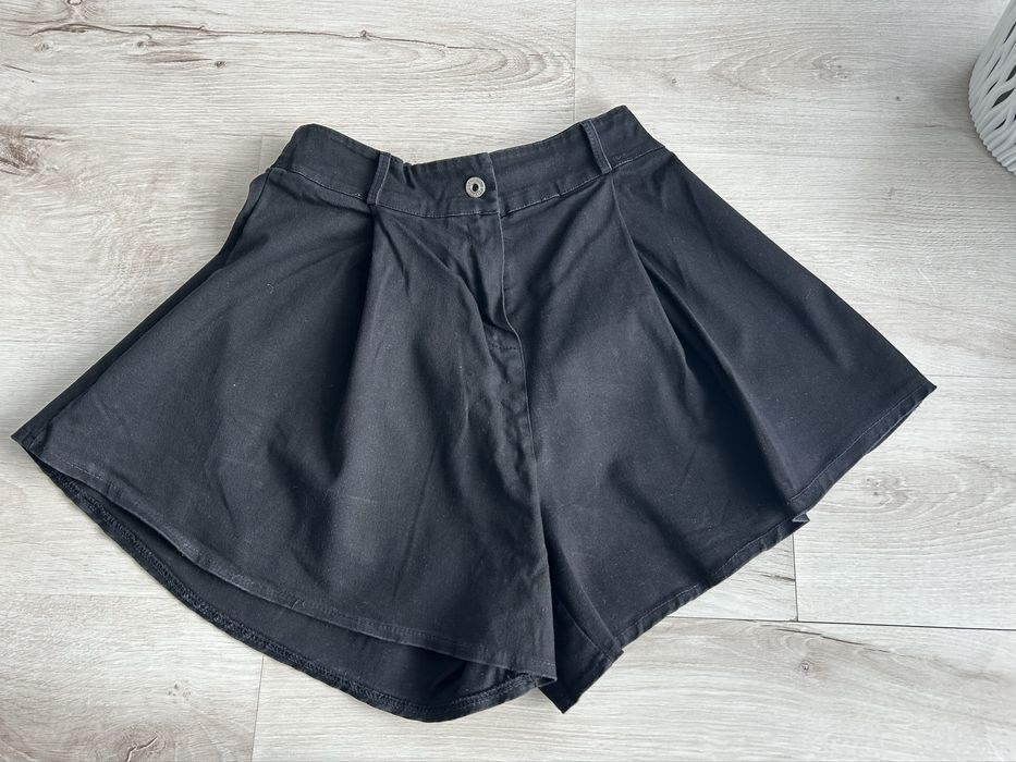 Szorty spodnico spodenki