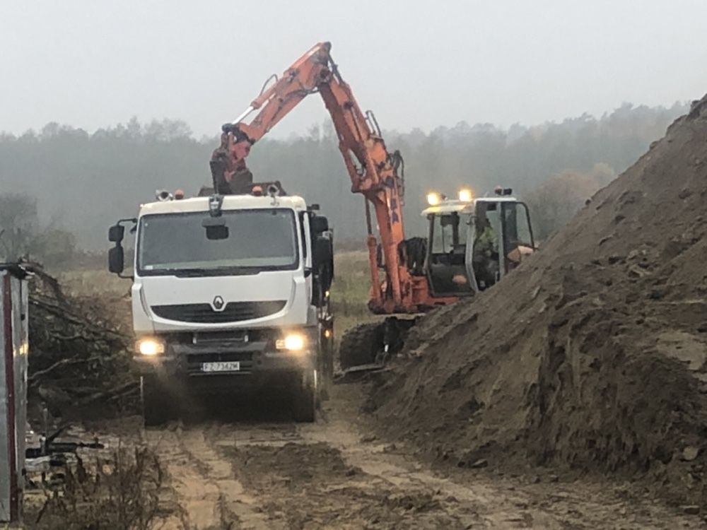 Usługi wywrotką 4 osiową 8x8 transport kruszywa piasek