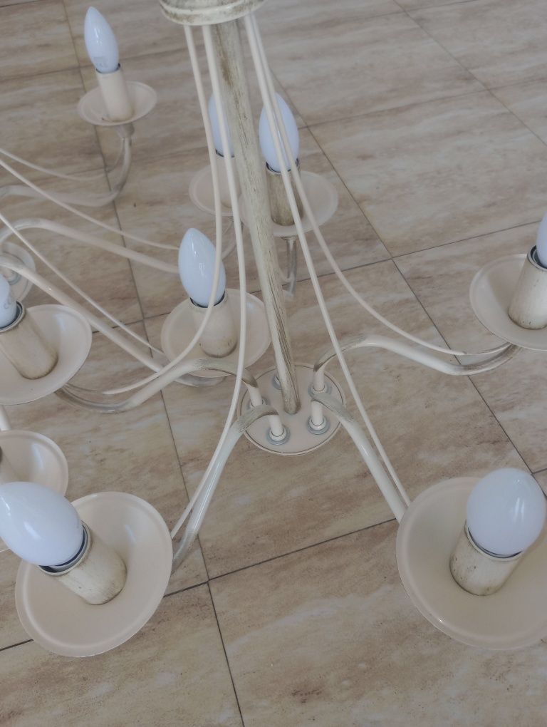 Dwie lampy sufitowe z kompletem żarówek