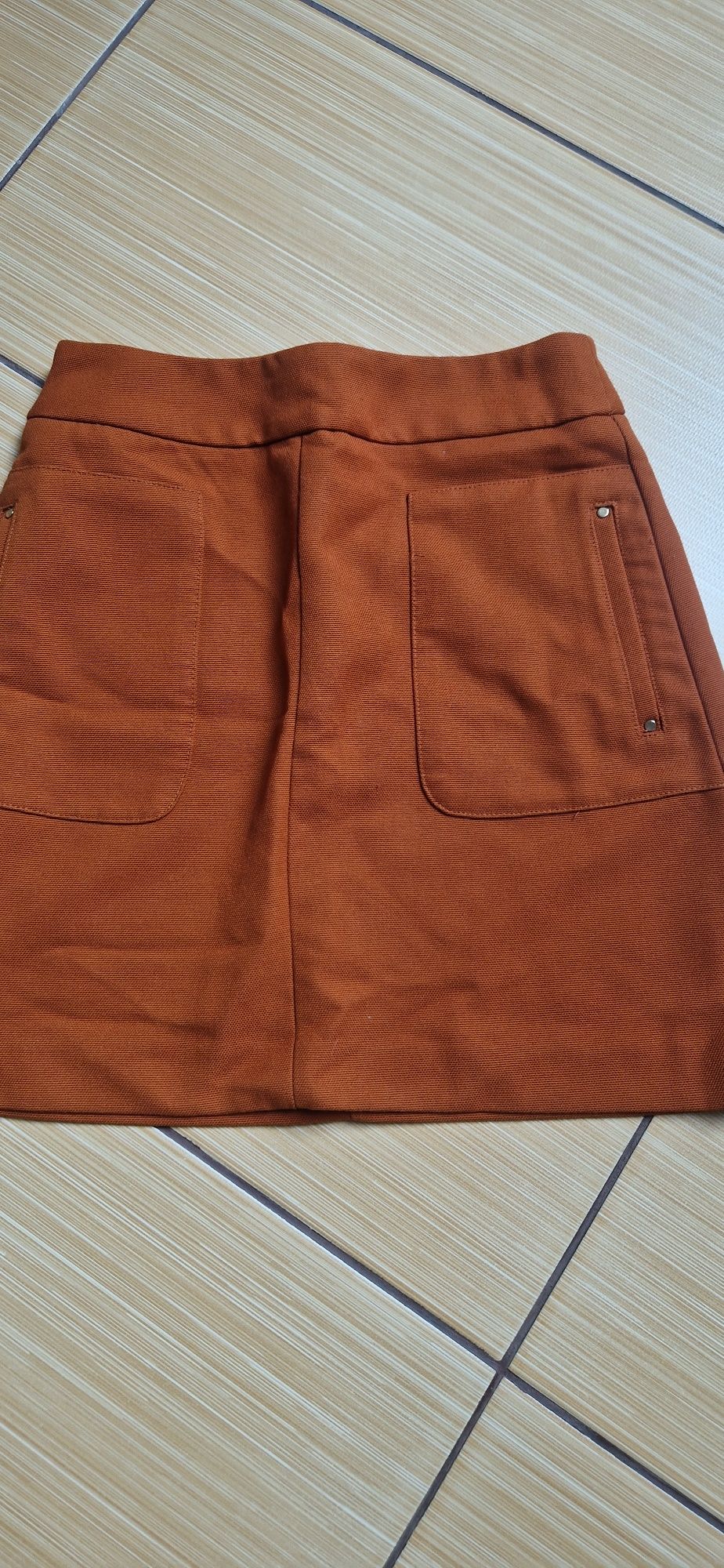 Spódnica roz  XS hm
