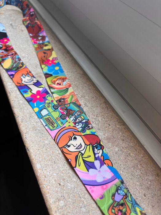 Fita Porta-Chaves / Porta-Cartões – Scooby-Doo Multicolor