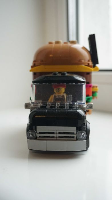 LEGO City Вантажівка з гамбургерами, 60404