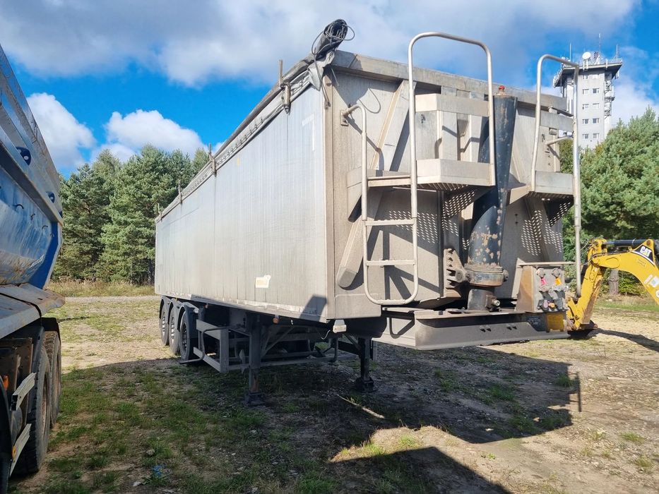 Benalu 50m3  cała aluminiowa, waga 6150kg