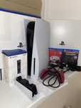 Konsola PS5 z napędem + stacja dokująca + 2 gry Playstation 5 ZESTAW