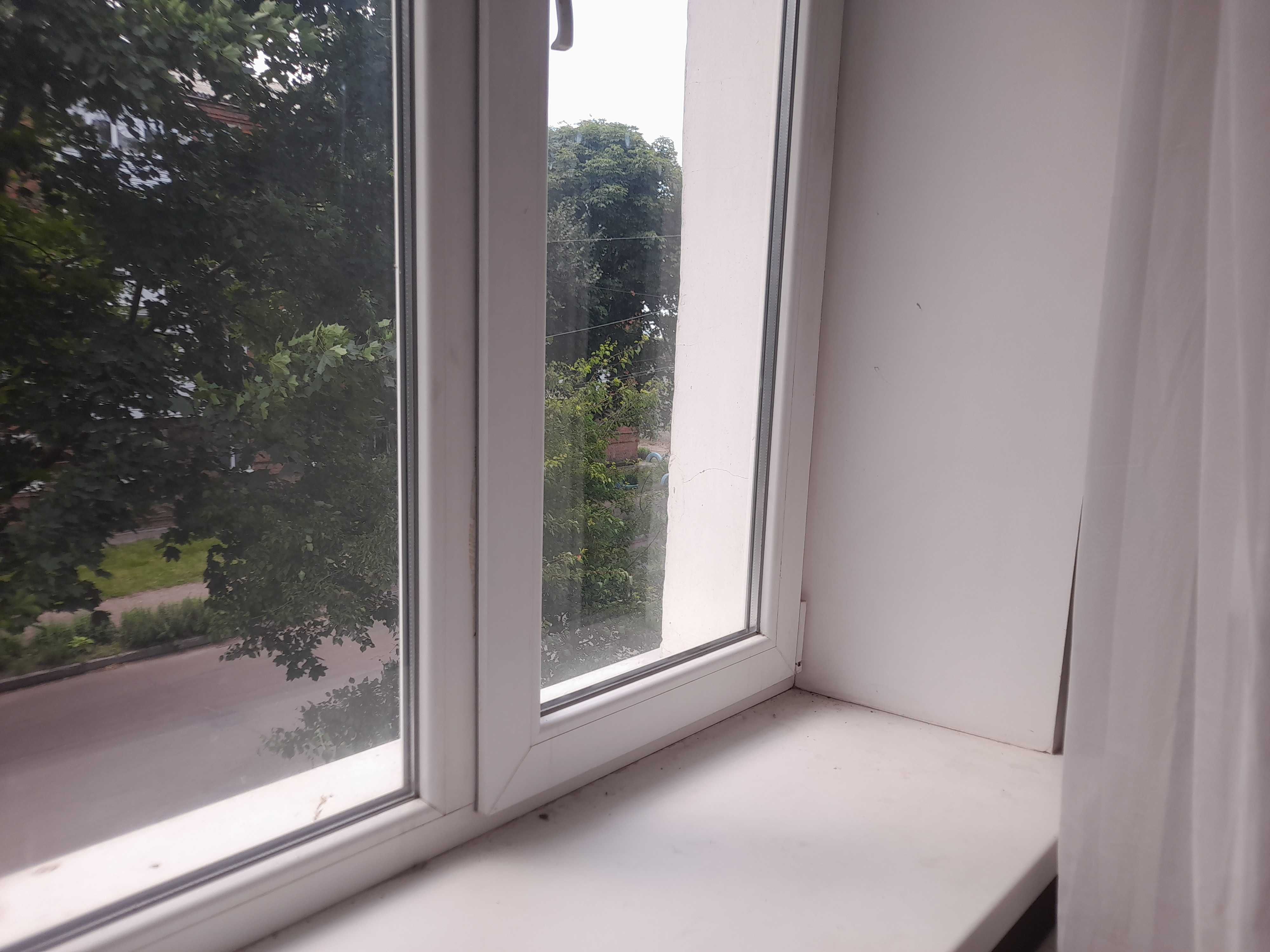 Продам 3 кімнатну квартиру в центрі  Глухова