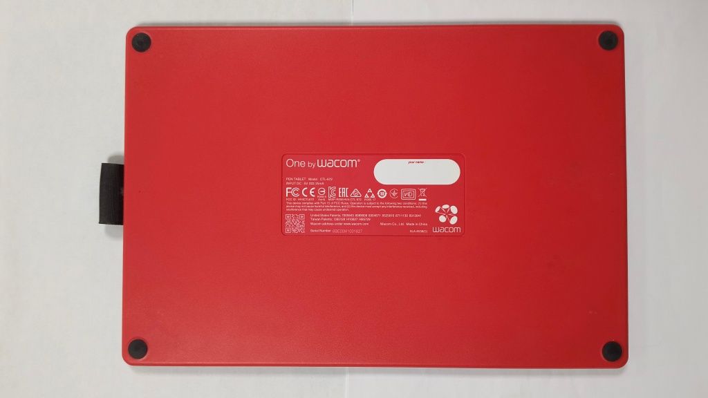One by WACOM CTL- 672