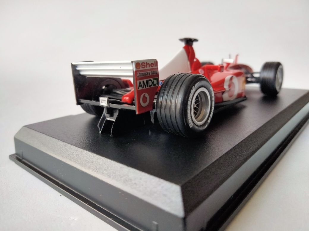 1:43 Ferrari F2002 #1 - Michael Schumacher (2002)