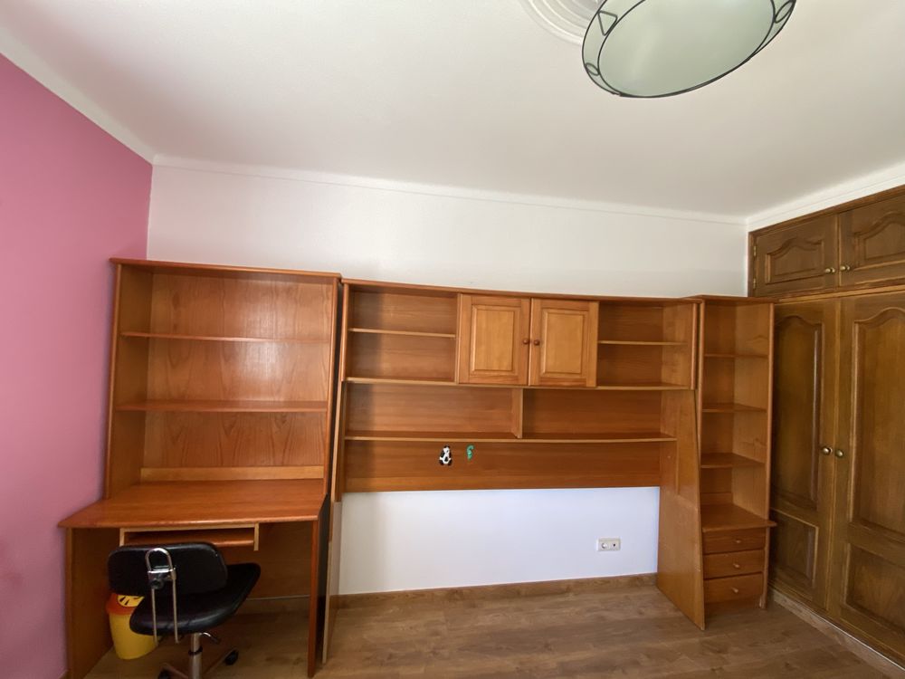 Mobiliario quarto solteiro em madeira