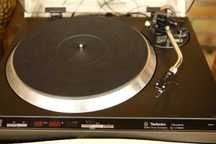 Gramofon Technics sl 1410 mk2