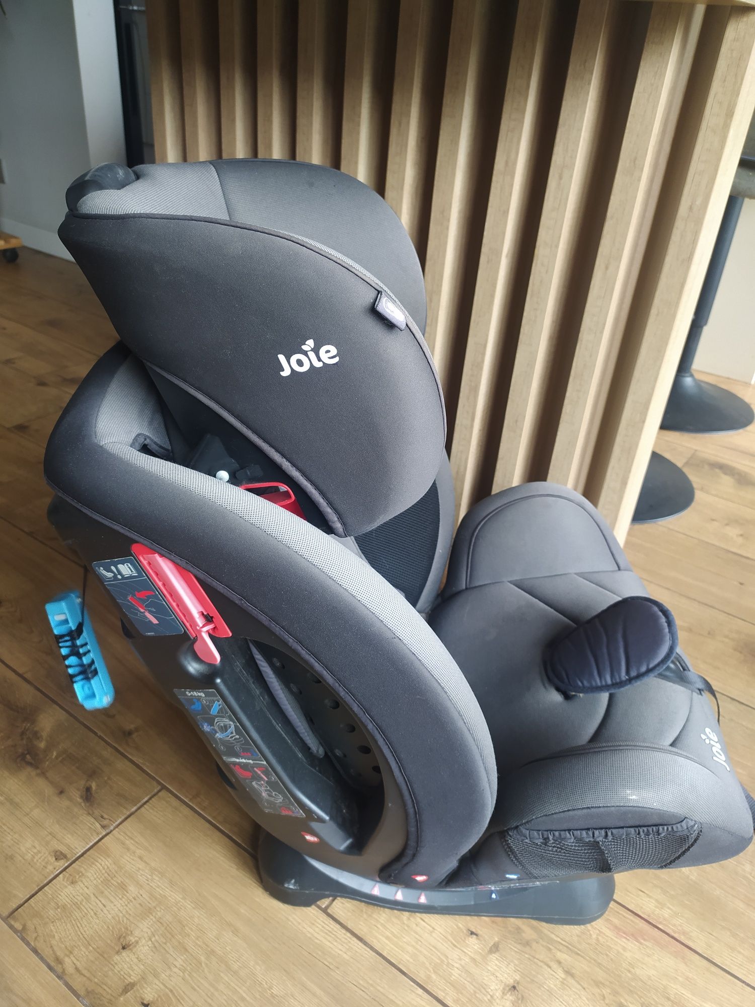 Fotelik dziecięcy Joile Stages 0-25 kg