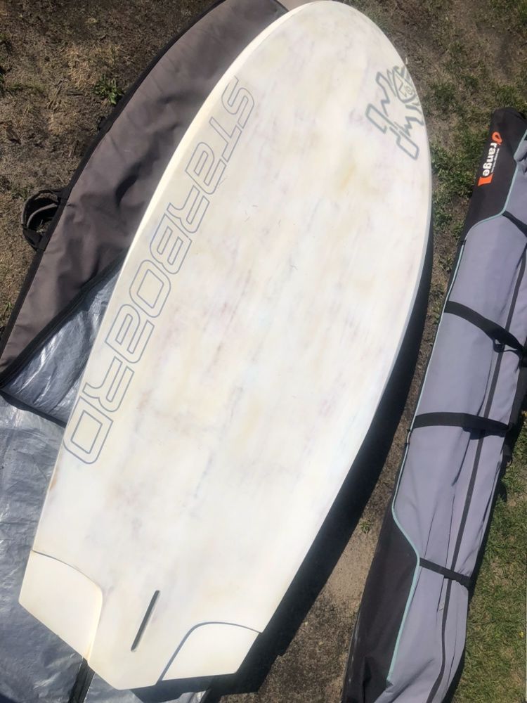 Zestaw windsurfing deska STARBOARD + 2 pendniki