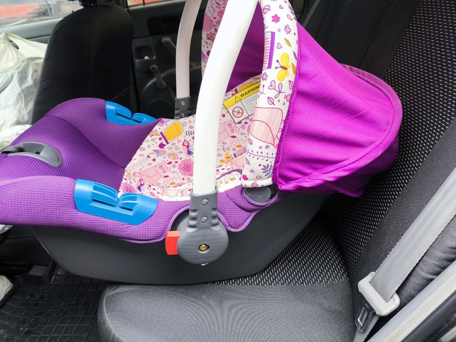 Продам  дитяче автокрісло!