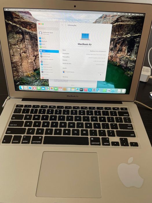 MacBook air i7 Apple