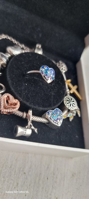 Пандора шарми підвіски