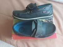 Sapatos de vela para criança