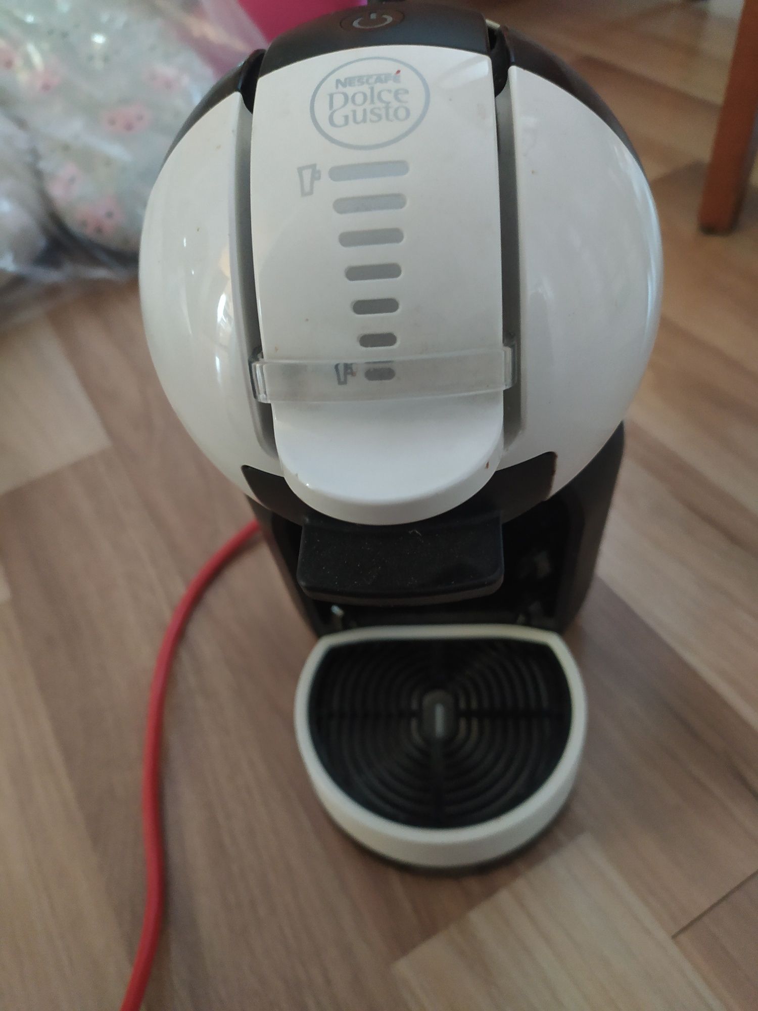 Ekspres kapsułkowy NESCAFE DOLCE GUSTO KP120