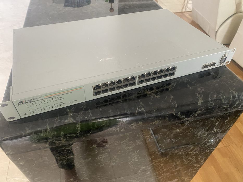 Allied Telesis GS950/24-50 — Коммутатор Smart Gigabit Ethernet
