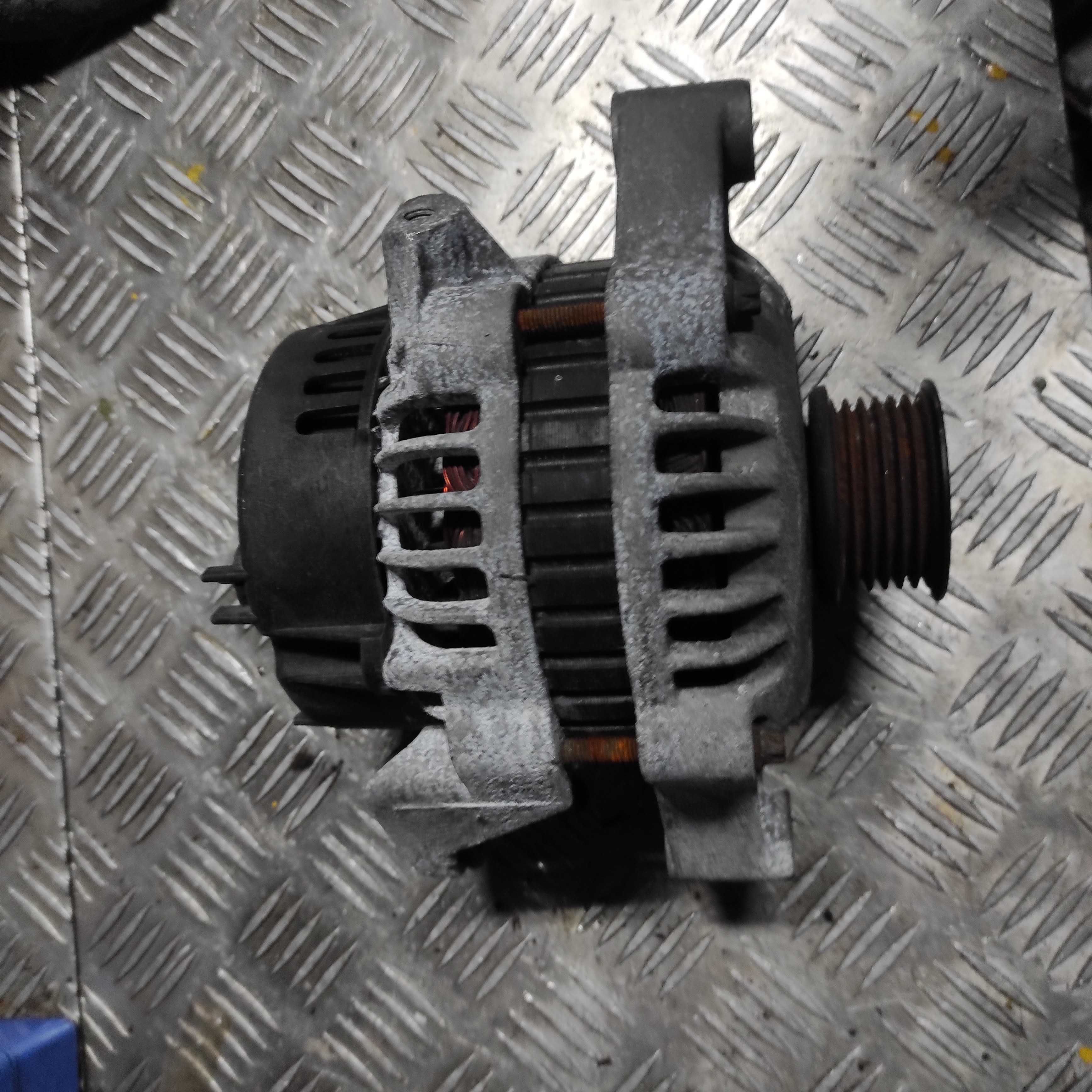 Alternator Opel Vectra B Omega B 1,8  2,0 16 V 098,604,3680