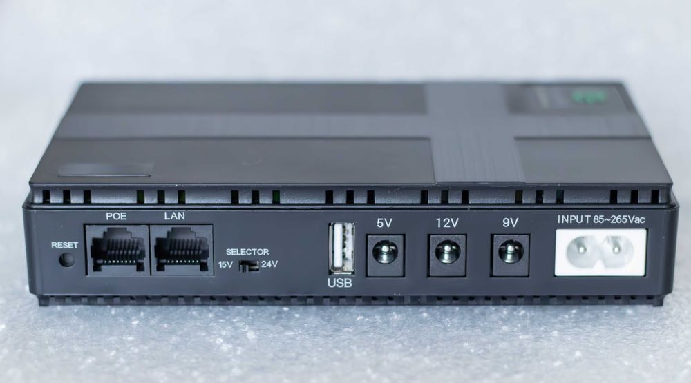 Безперебійник для роутера, камери,  USB 5V/2A, DC 5V/2A, 9V/1A, 12V/1A