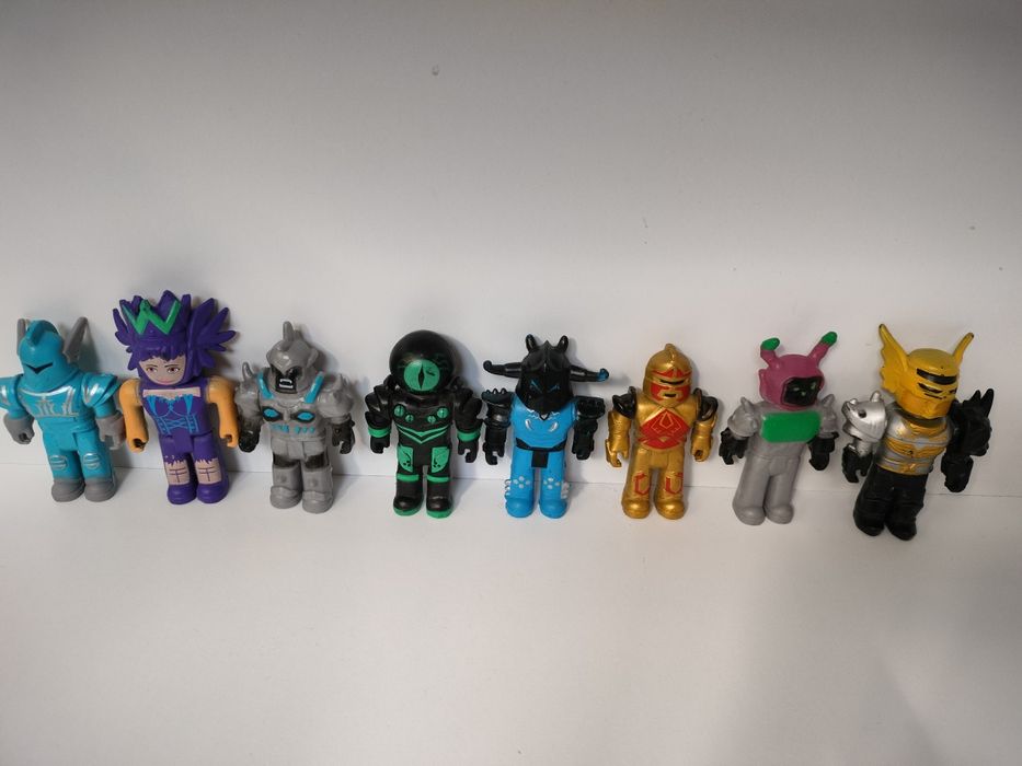 Figurki roblox 8szt.