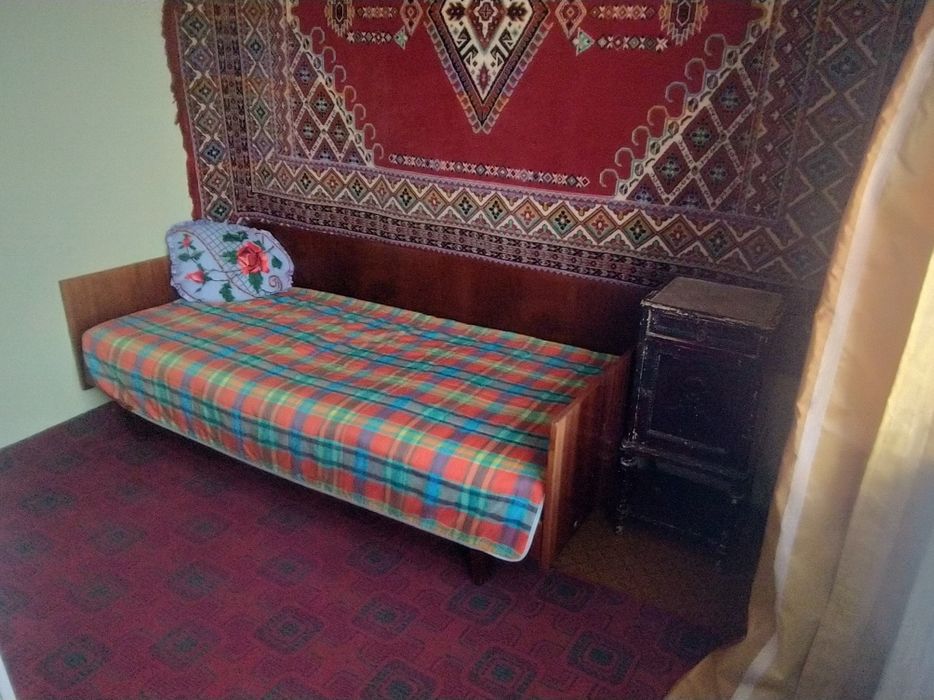 3к квартира біля Велесу, без оплати за ц/опалення.