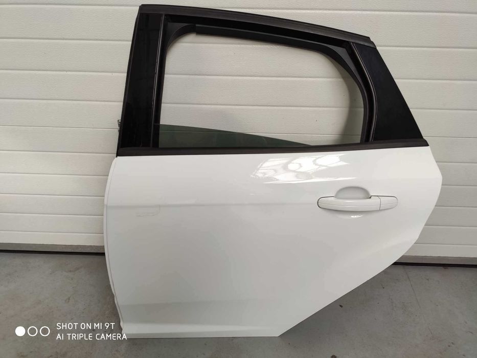Drzwi tyle lewe Ford Focus MK3