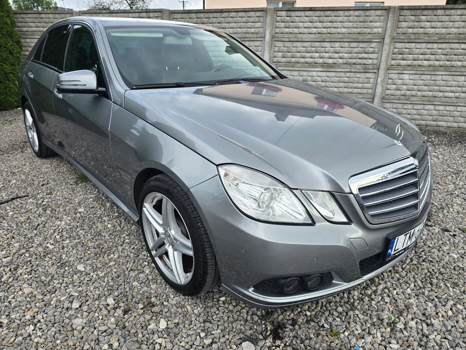 Mercedes-Benz Klasa E E220 CDI Niski przebieg !