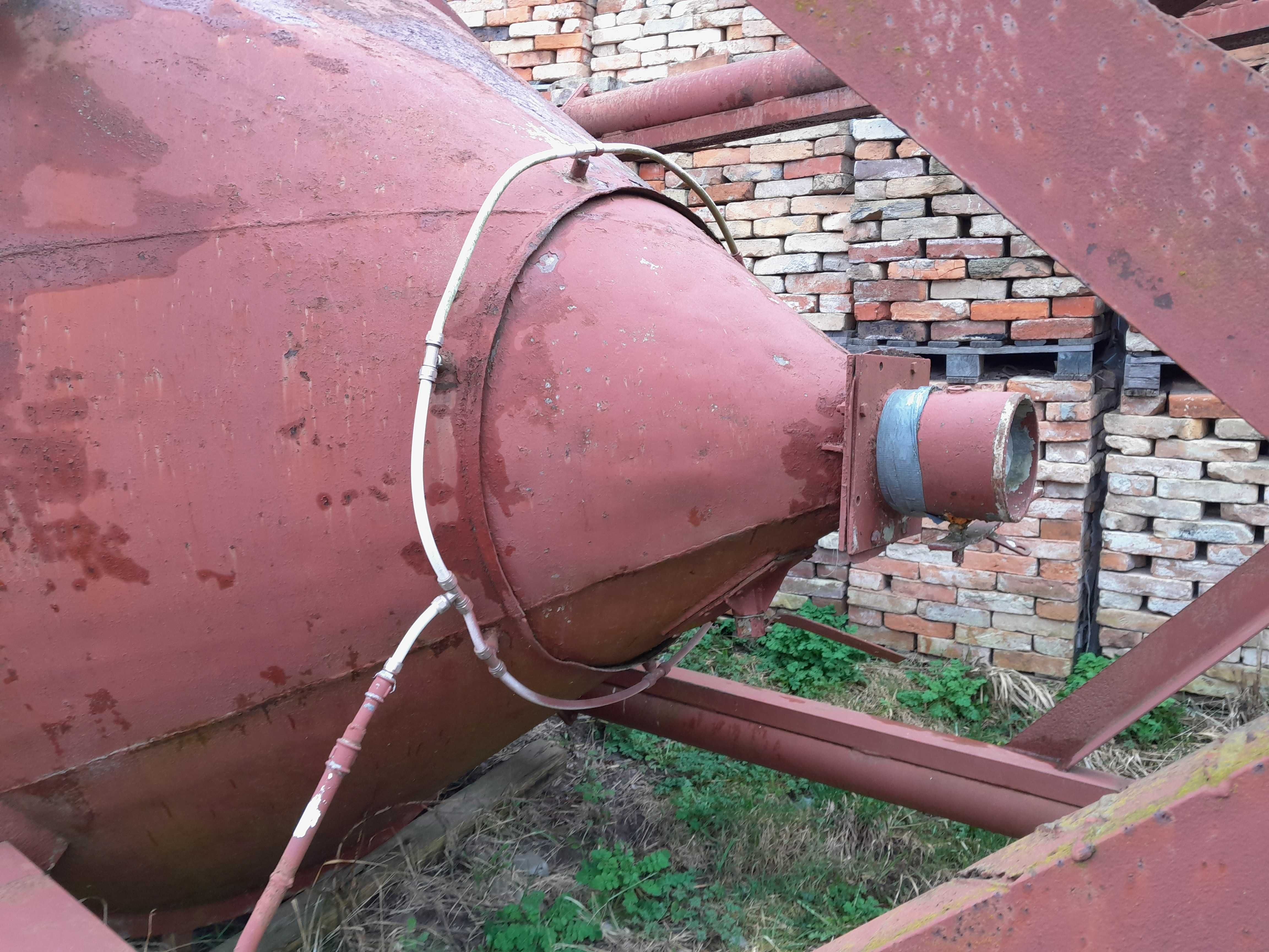 Silos na cement, zboże, pasze