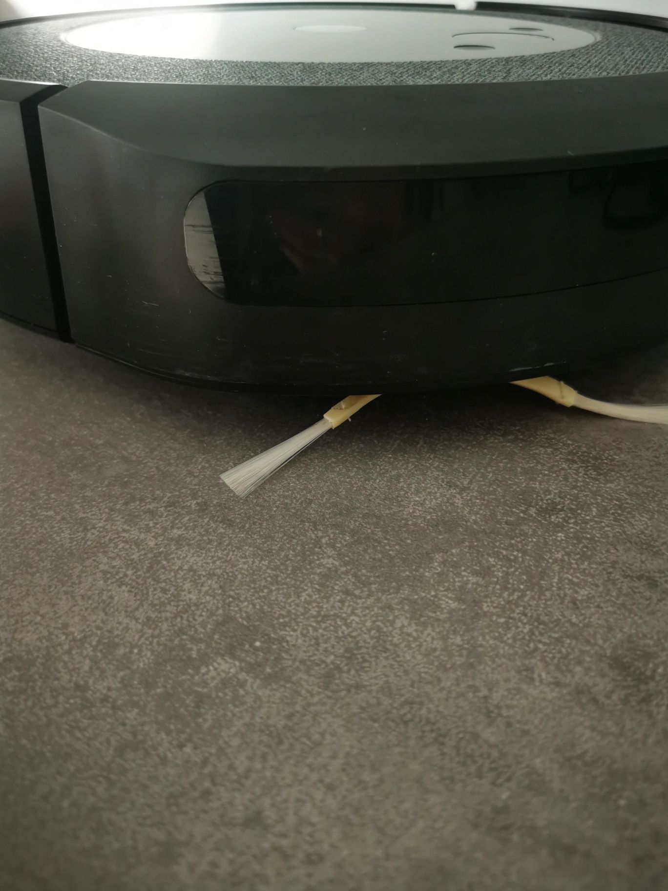 Robot odkurzajacy iRobot i3 roomba