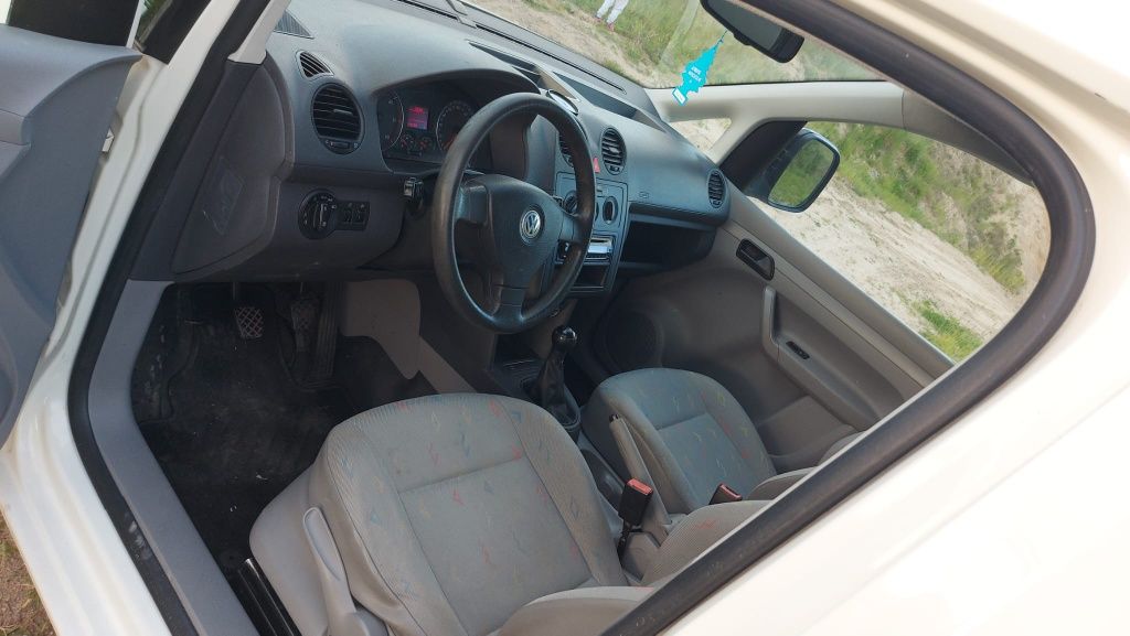 Vw caddy maxi 1.9 tdi 2009 rok