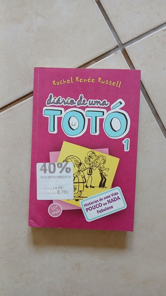Livros juvenis e infantis como novos