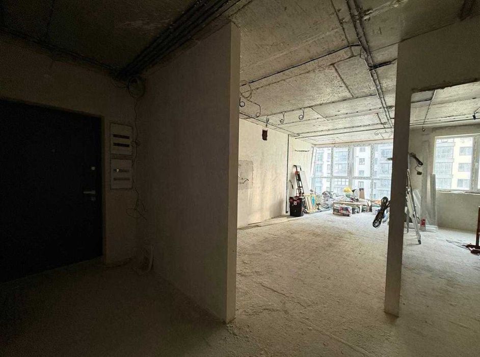 1км.кв., 51кв.м., ЖК R2Residence, здана секція,56000дол, є право власн