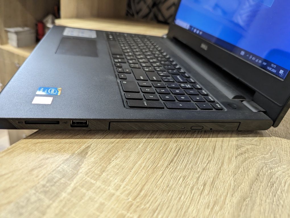 Ноут Dell Inspiron 15