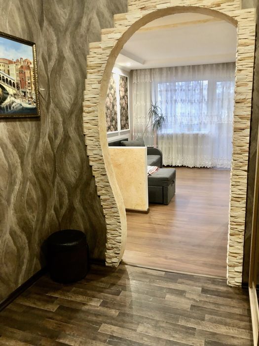 Продам 3х комнатную квартиру с ремонтом