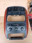 Panel nawiewu ramka CHRYSLER VOYAGER IV 05r 3.3 b 182kM