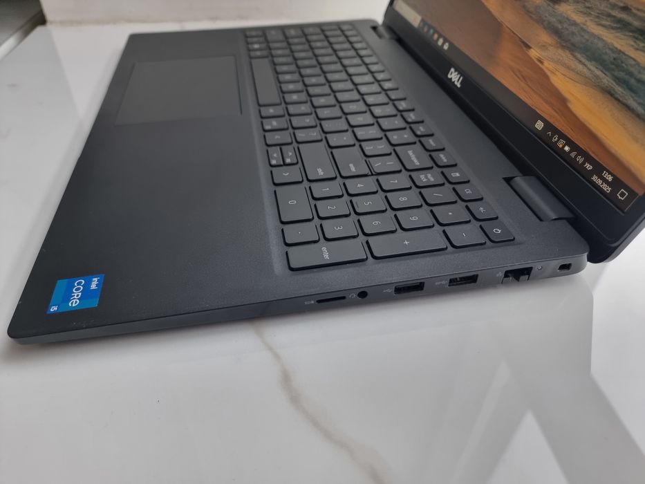 Майже Новий Dell /Core i5-1135G7 / 256gb / 8gb / FHD ips / ГАРАНТІЯ