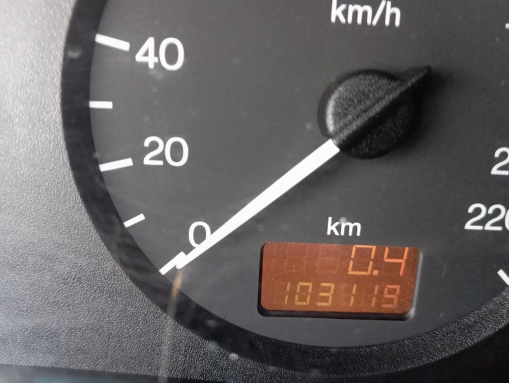 Opel Zafira 1.6 103mil KMS 7 lugares  reais 1 dono com ac 2001